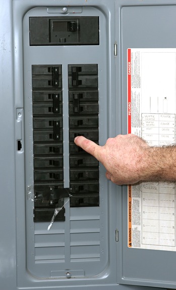 Why Is My Air Conditioner Tripping The Circuit Breaker? | Scottsdaleair